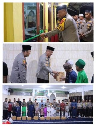 Resmikan Masjid Polsek Bangko, Kapolres Rohil Santuni Anak Yatim 