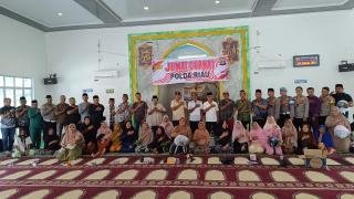 Jumat Curhat di Masjid, Polda Riau Sosialisasikan Operasi Patuh Lancang Kuning 2025