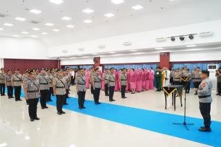 Kapolda Riau Pimpin Sertijab PJU dan Kapolres, Kombes Pandra Jadi Kabid Humas