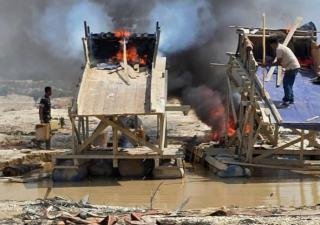 Waduh! Areal Perusahaan Sawit PT KTBM Ada PETI, 17 Rakit Dibakar Personel Gabungan