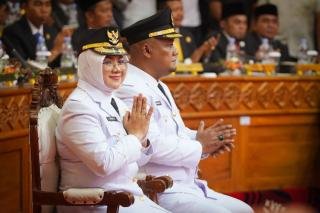 Dari Wartawan Jadi Bupati Perempuan Pertama di Siak, Banyak Harapan Disematkan pada Afni 