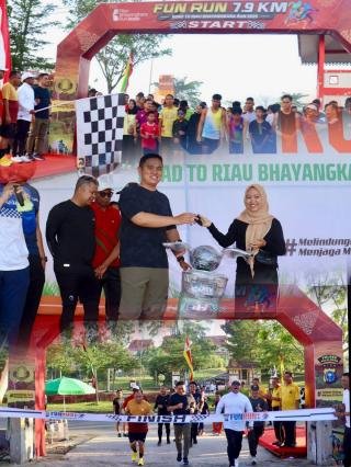 Meriahkan Hari Bhayangkara, 2.000 Runners Ikuti Fun Run 7,9K Polres Pelalawan