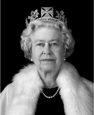 Inggris Berduka, Ratu Elizabeth Mangkat. Ini Penggantinya...