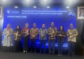 Pemprov Riau Raih Penghargaan Daerah Peduli Perlindungan Konsumen 2025 dari Kemendag RI