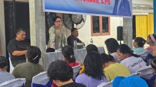 Reses di Senapelan dan Payung Sekaki, Jepta Sitohang Serap Aspirasi Warga Soal Infrastruktur