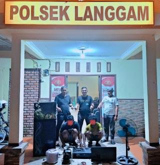 Polsek Langgam Ringkus Dua Pelaku Pembobol Rumah di Segati, Kuras Barang Elektronik