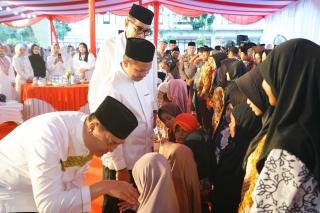 Buka Puasa Bersama TNI-Polri dan Pemprov Riau, Polda Santuni 50 Anak Yatim 