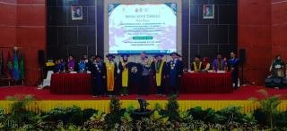 Orasi Ilmiah di UIN Suska, Kapolda Riau Ajak Wisudawan Jadi Pelindung Bumi 