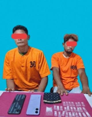 Dua Buruh Kepergok Buang Dompet Berisi 28 Paket Sabu Disergap Polisi