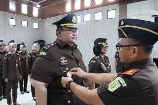 Lantik Kasi Pidum dan Kasi Pidsus, Kajari Rohul: Jaga Integritas dan Profesionalisme