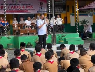 Anak Muda di Pekanbaru Diimbau Waspadai LGBT dan Penularan HIV 