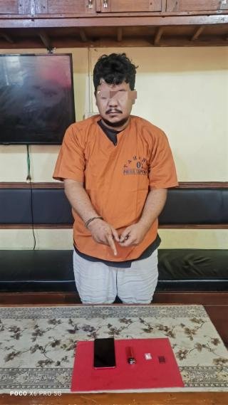 Lagi Santai di Warung Desa Sumber Sari, Pengedar Sabu Ditangkap