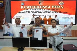 Wanita Hamil Sindikat Pemalsuan Dokumen Negara-Rekannya Ditangkap, Ada Oknum Disdukcapil
