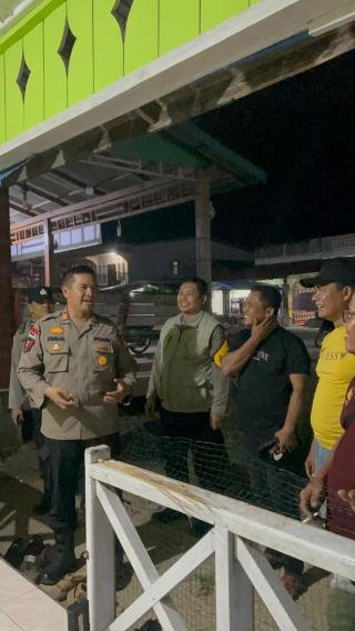 Cek Pos Satkamling Desa Pangkalan Nyirih, Kapolsek Rupat: Perhatikan Keamanan dan Keselamatan 