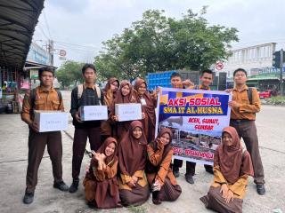 SMA IT Al-Husna Gelar Aksi Sosial Penggalangan Dana untuk Korban Bencana Sumatra