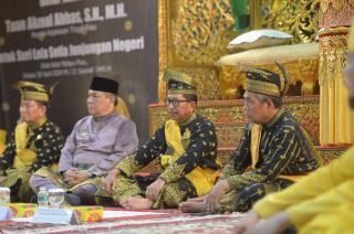 Resmi Bergelar Datuk Seri Lela Setia Junjungan Negeri, Kajati Riau: Insya Allah Saya Jaga & Jalankan