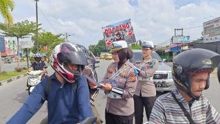 Gencarkan Edukasi Hari Kedua OKLK 2025, Dirlantas Polda Riau Kerahkan Personel Menyebar ke Lapangan