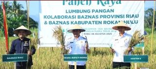 Panen Raya Program Lumbung Pangan, Wabup Rohul: Bukti Nyata Pemberdayaan Masyarakat Desa