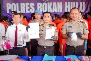 Polres Rohul Ungkap Bandar Narkoba di Rambah, Sita 1,03 Kg Sabu dan 246 Butir Ekstasi
