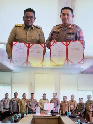 Polres dan Pemkab Pelalawan MoU Penerimaan Jalur Prestasi Anggota Polri 2025