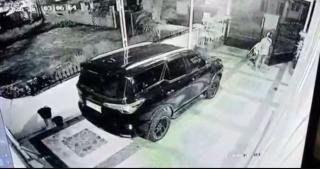 Rumah Mantan Gubernur Riau Disatroni Maling, Polisi Kejar Pelaku 