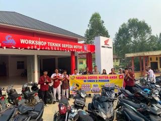 Capella Honda Riau Apresiasi SMK Binaan di AHASS Goes to School