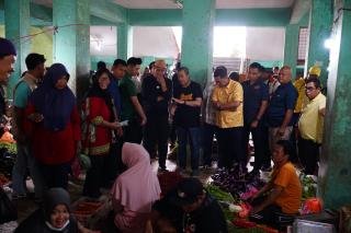 Cagubri Nomor Urut 3 Blusukan di Pasar Selatpanjang, Ini Harapan Pedagang