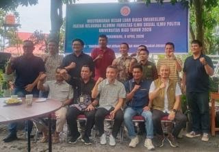 Mubeslub IKA FISIP Unri Putuskan Rahmat Gusra Gantikan Almarhum Morris Adidi Yogya