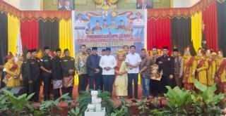 Keluarga Rang Caniago Dikukuhkan, Bupati Zukri Ajak Terus Berkontribusi untuk Pelalawan