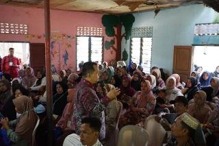 Turun ke Kuok, BBPOM Pekanbaru Bekali Panduan Cek KLIK ke Warga
