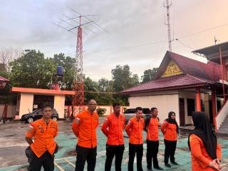 Sampan Bocor, Nelayan Hilang 