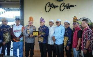 Diikuti Bupati, Kapolda Riau Undang KBB Inhil Ngober