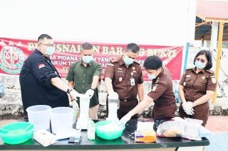 Kejari Rohul Musnahkan BB Narkoba hingga Oharda, Ini Rincian dan Jenisnya