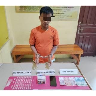 Pengedar Narkoba di Desa Simalinyang Ditangkap, 7,74 Gram Sabu Ditemukan