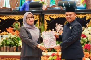 DPRD Riau Terima Ranperda RPJMD 2025-2029 